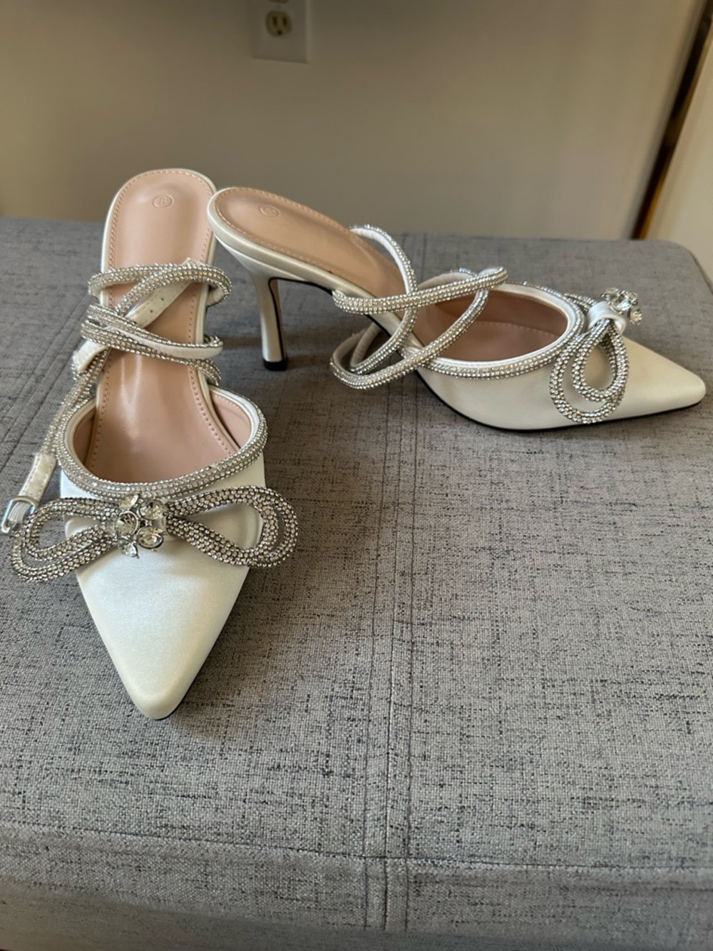 Elegant Ivory Satin Pointed-Toe Crystal Bow Heels